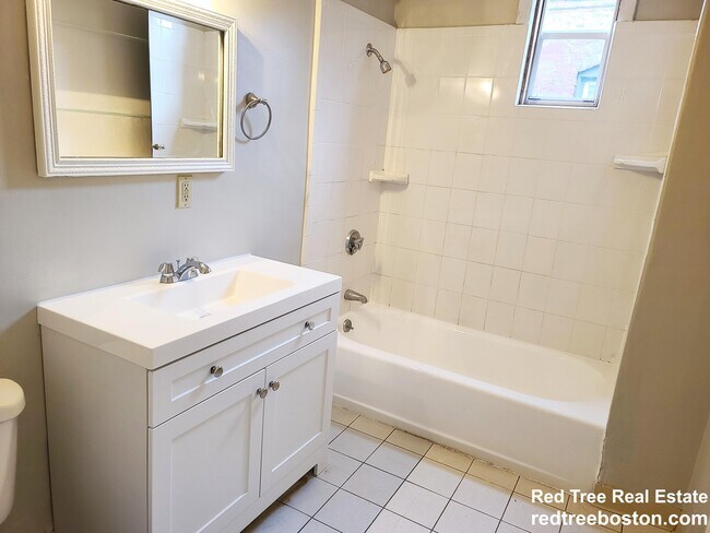 348 Faneuil St unit 3, Brighton, MA 02135 - photo 6