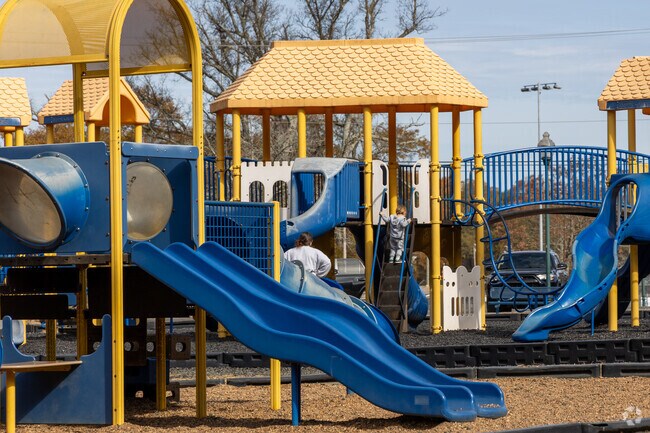 Vandergriff Park in Valleybrook has lots of new and well maintained play equipment.