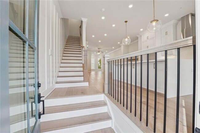 550 Fisher Dr unit 47, Alpharetta, GA 30009 - photo 3