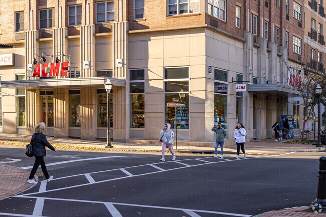 Down by the waterfront in West New York, an Acme supermarket is conveniently located.