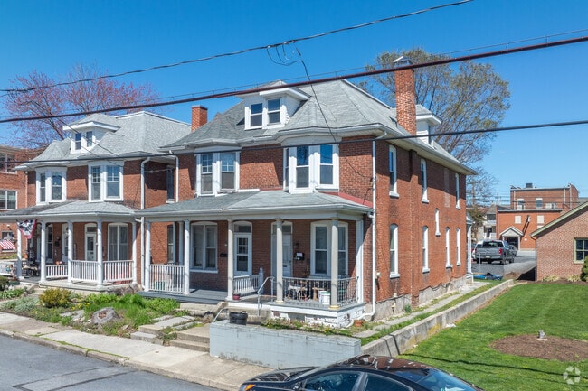 Twin homes are the most popular housing type found in Elizabethtown.