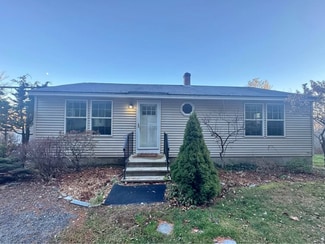 129 Lawrence Rd, Gray, ME 04039