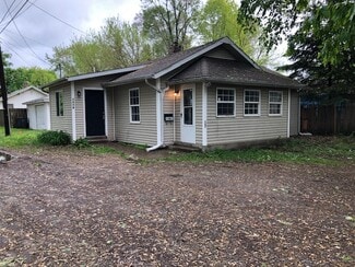 1211 Randolph St, South Bend, IN 46613