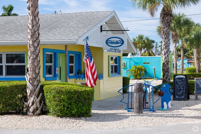 Blue Dog Restaurant is serving local seafood oriented menu to the residents in Matlacha.