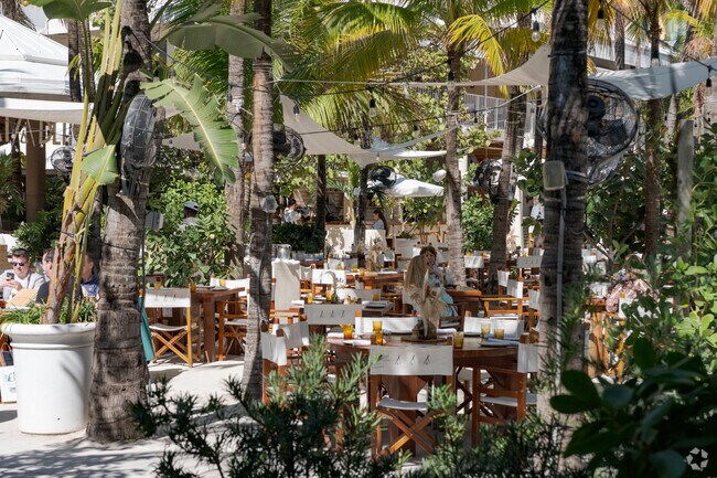 Many South Pointe residents enjoy grabbing a drink and dancing at Niki Beach.