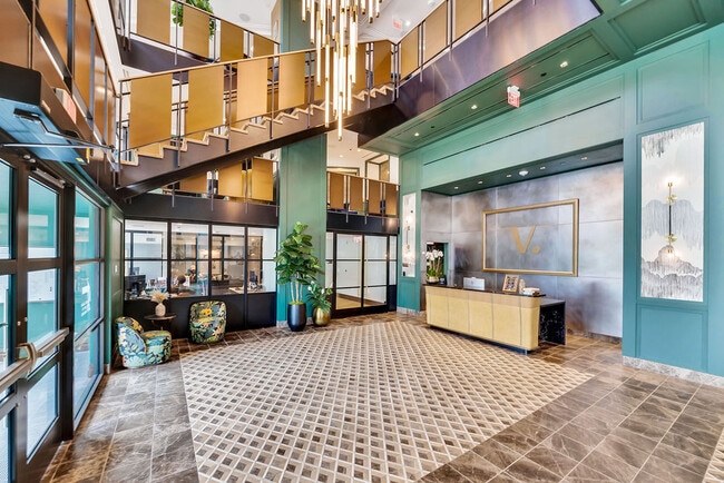 Vermeer, Washington, DC 20024 - photo 4