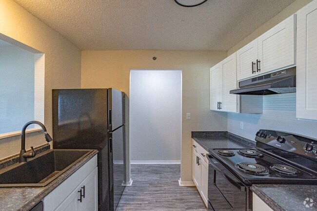 Edmond at Twenty500, Edmond, OK 73003 - photo 7