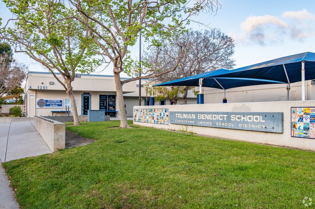 Truman Benedict Elementary in San Clemente Serves Students from Kindergarten to 5th Grade.
