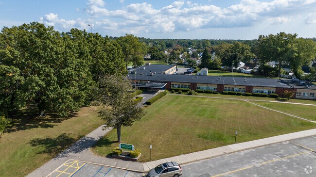 Connolly School is a public school located in Glen Cove, NY,