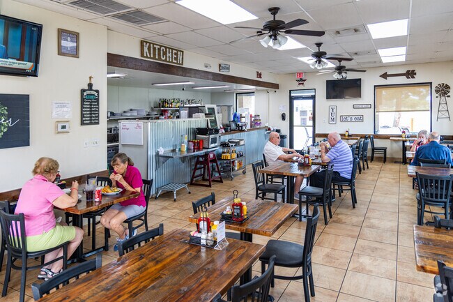 Savor delicious cuisine at The Crooked Putter, a delightful dining experience in Sun City West.