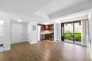 354 E 91st St Unit 501, New York, NY 10128