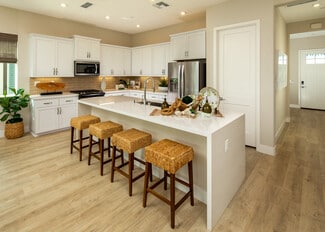 8985 Elliott Springs Dr, Elk Grove, CA 95624