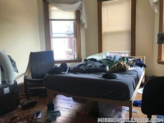 6 Carmel St Unit 2, Boston, MA 02120