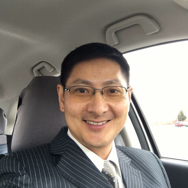 Agent Photo