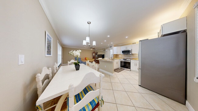 2800 Indian River Blvd unit 1, Vero Beach, FL 32960 - photo 2