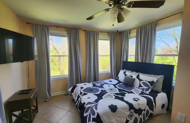 1725 Hudson Rd, Madison, TN 37115 - photo 7