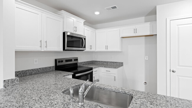 793 Embark Cir, Greer, SC 29651 - photo 5