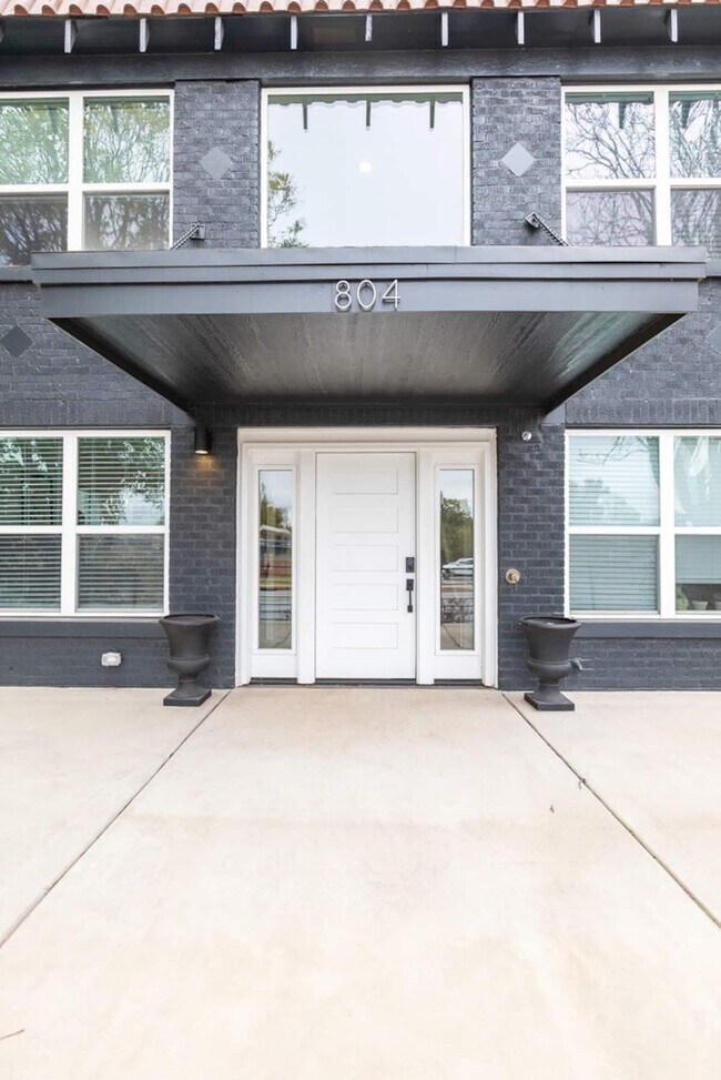 808 NW 23rd St unit 1, Oklahoma City, OK 73106 - photo 3