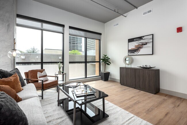 Bemiston Place Apartments, Clayton, MO 63105 - photo 5