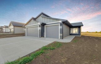 705 Sarah C St, Garretson, SD 57030