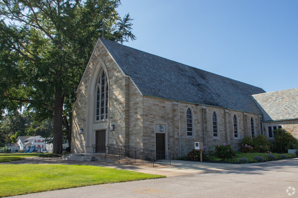 Our Shepherd Lutheran School provides education in the neighborhood of 
Outlying Lake County