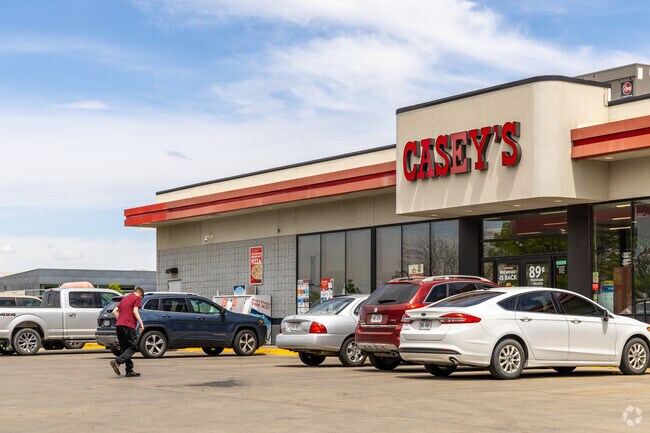 Grab some of that famous Casey's pizza near Pheasant Run.