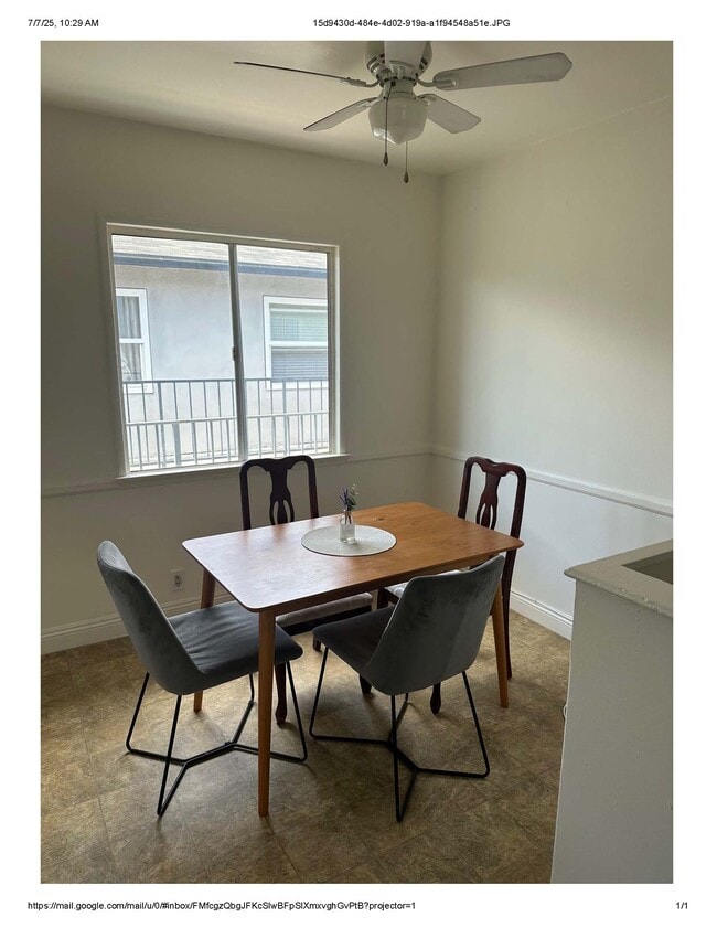 12233 Vanowen St unit D, North Hollywood, CA 91605 - photo 4