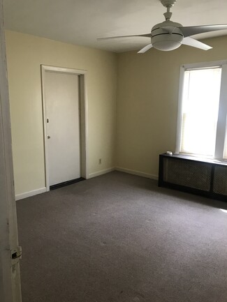 62 Heath St Unit 2nd floor Heath St., Hartford, CT 06106