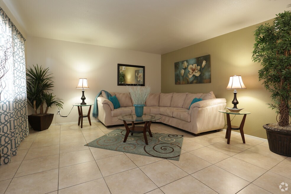 Partenza on Highland, Phoenix, AZ 85014 - photo 1