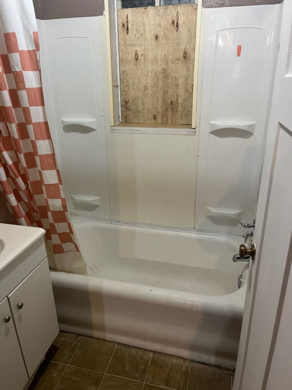 815 Bloor Ave, Flint, MI 48507 - photo 4