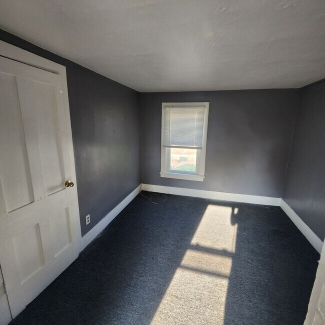 170 W 2nd St unit 2, Dunkirk, NY 14048 - photo 5