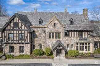 Friends Academy