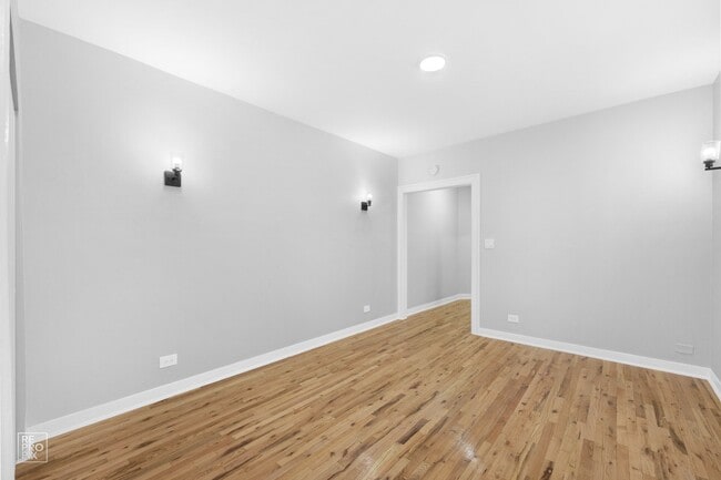 4720 S Drexel Blvd Chicago, IL 60615, Chicago, IL 60615 - photo 3