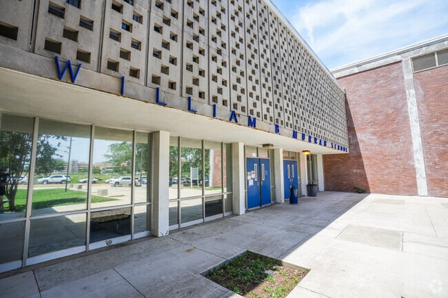 Murrah High School enrolls 1,326 students yearly.