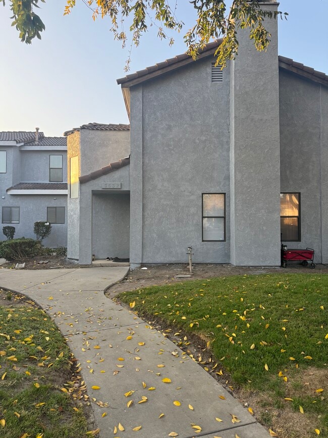 3661 La Mancha Place, Turlock, CA 95382 - photo 2