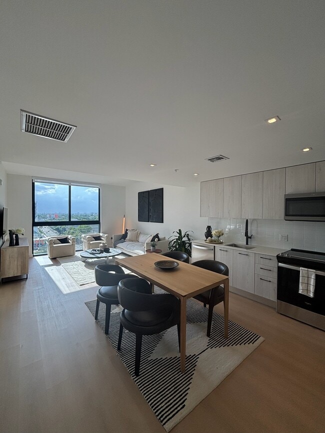 60 NW 31st St unit A05, Miami, FL 33127 - photo 2