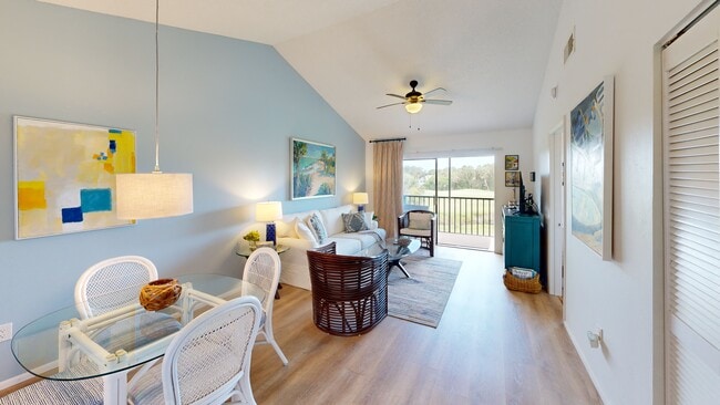 925 Capri Isles Blvd unit 4, Venice, FL 34292 - photo 2