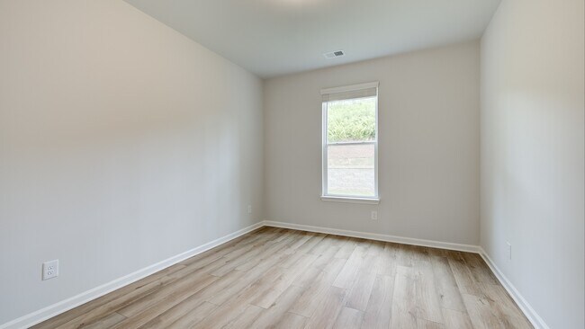 308 Delta Dr, McDonough, GA 30253 - photo 5