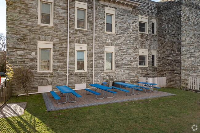 Walden School students have the option of eating lunch outside in this picnic area.