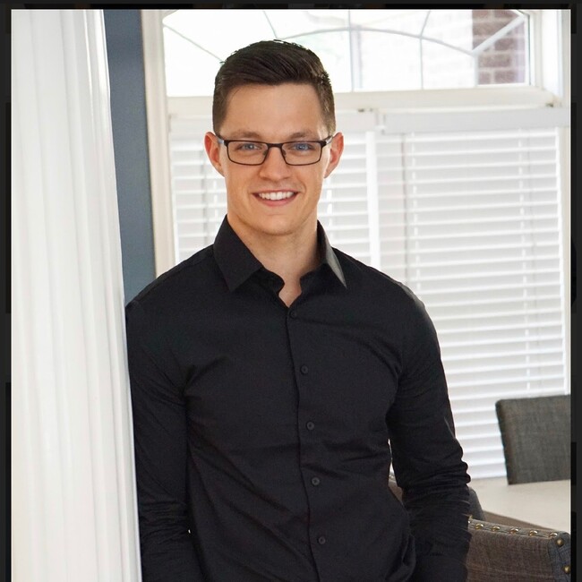 Agent Photo