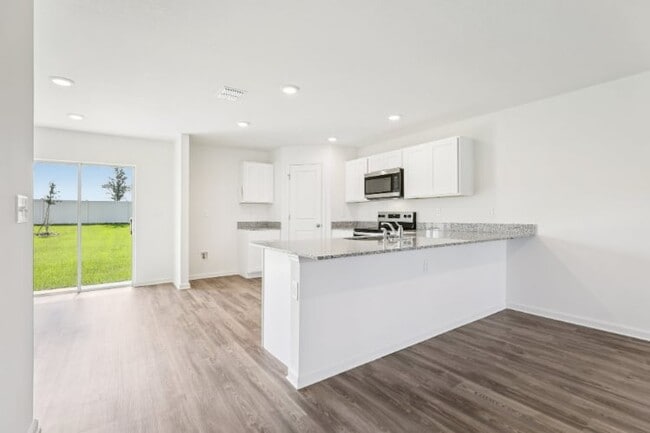 2253 NW 23rd Loop, Ocala, FL 34475 - photo 5