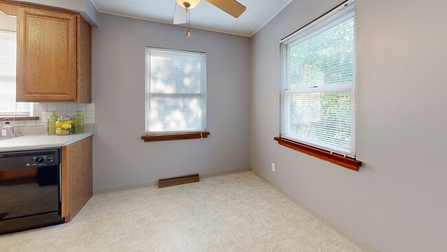 3434 Norwood St, Columbus, OH 43224 - photo 2