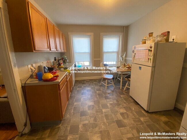 234 South St unit 8, Jamaica Plain, MA 02130 - photo 3