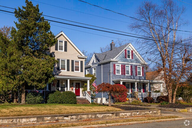 Many colonial homes in Flanders, NJ date back to the 19th century.