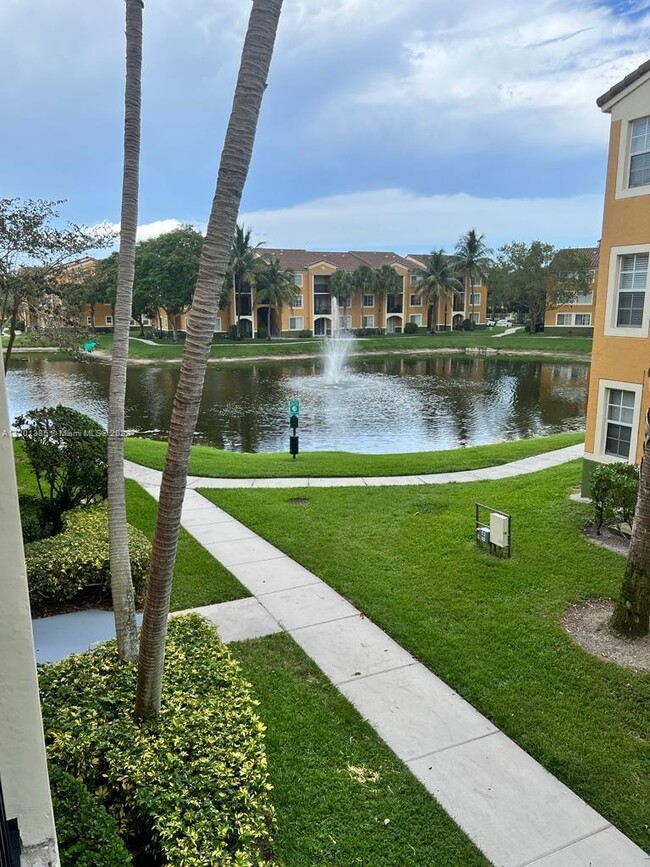 2400 E Preserve Way Unit 204, Miramar, FL 33025