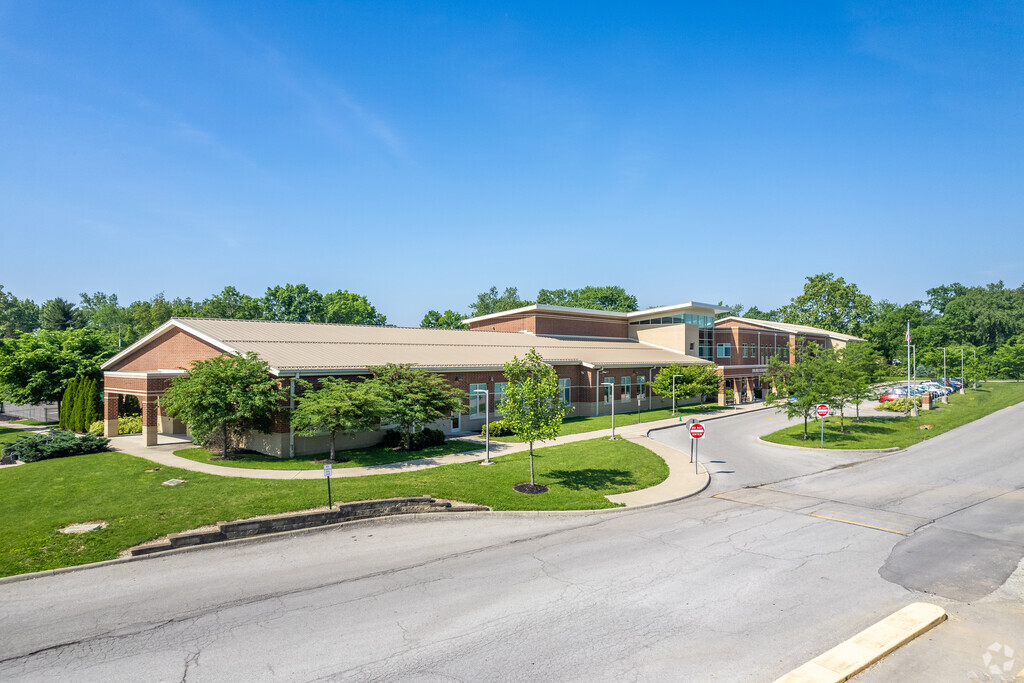 Finland Elementary School is located in Grove City, Ohio.