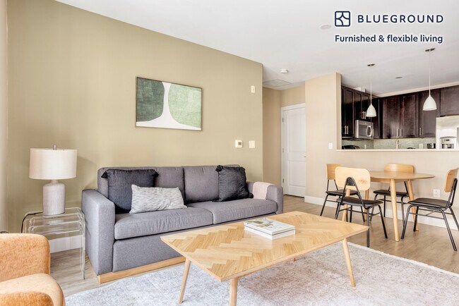 33 Rogers St unit FL3-ID946, Cambridge, MA 02142 - photo 2