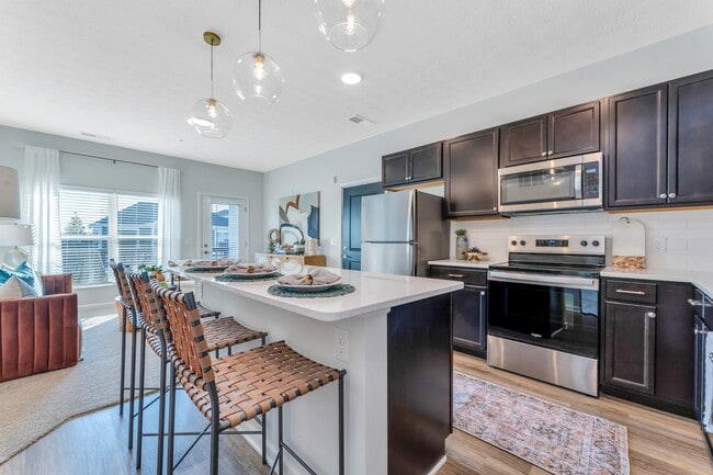 District at Berkshire, Sunbury, OH 43074 - photo 7