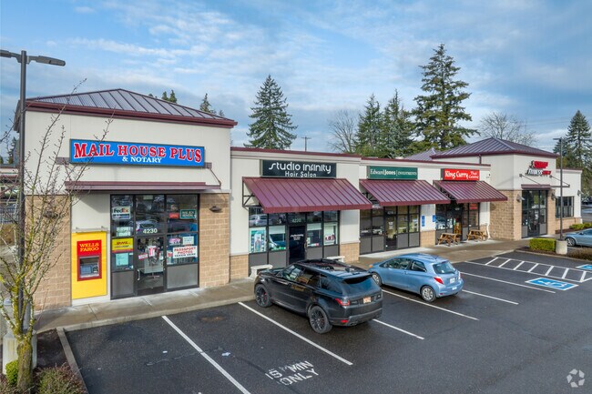 King Curry and other local retail are close by.