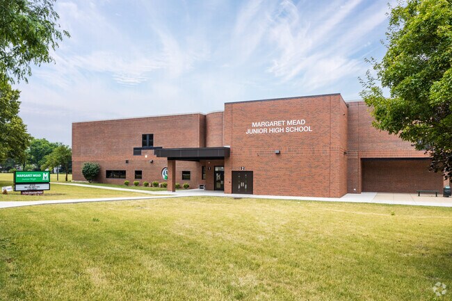 Margaret Mead Junior High School is located in Elk Grove Village.